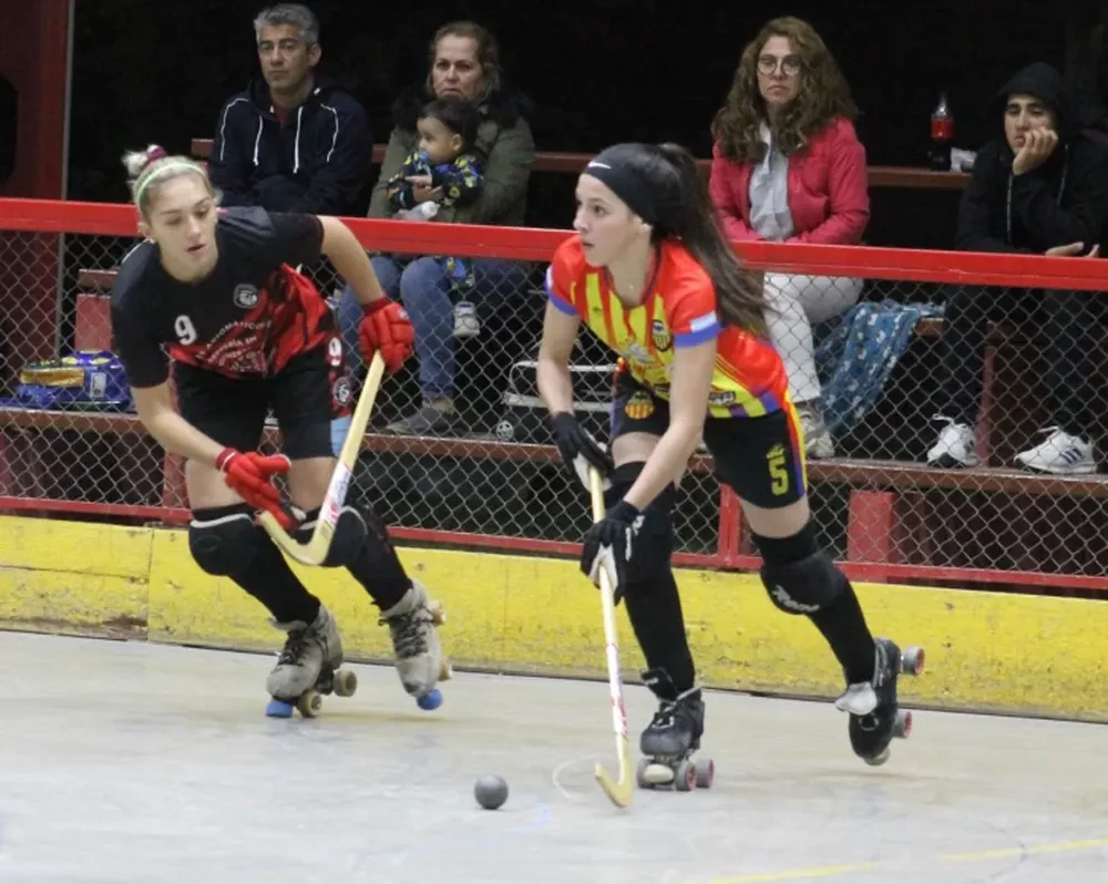 Hockey femenino, capítulo 5: UVT goleó y estiró su ventaja en la cima