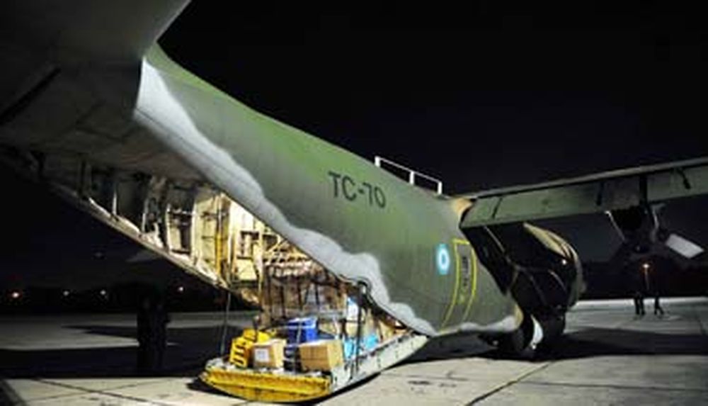 Argentina envió un nuevo avión con ayuda a Haití
