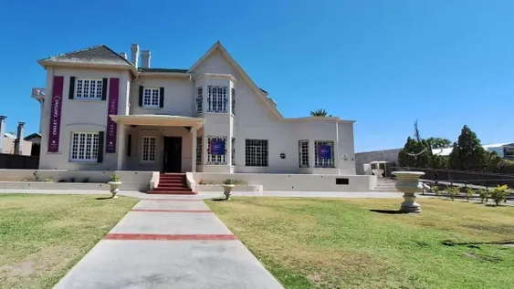 Chalet Cantoni - Casa Cultural