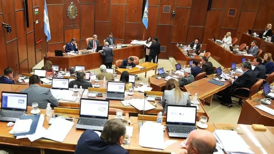 Buscan cambiar antigüedad para jueces y fiscales, con un alto impacto salarial