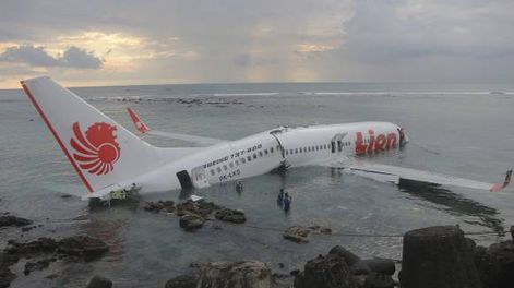 Milagroso aterrizaje en Bali