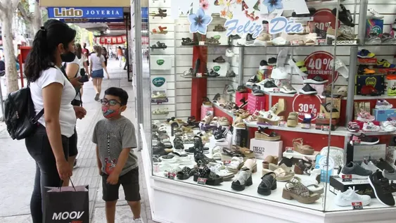 Sin lograr repuntar ventas el comercio inicia un outlet hasta el fin de mes