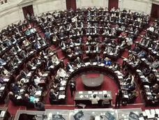 Foto del recinto cuando se trató la reforma del Banco Central e Inocencia Fiscal II.&nbsp;