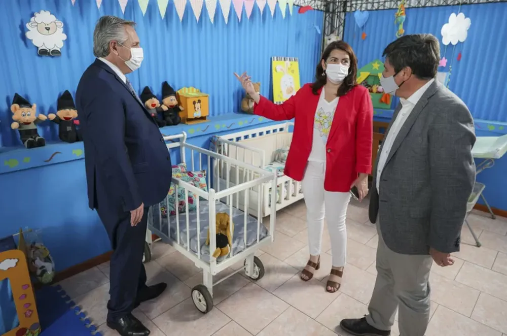 Alberto extendió hasta el 31 de enero el distanciamiento social y obligatorio