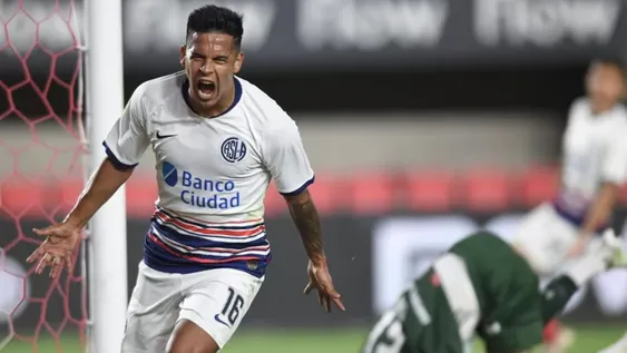 El “Ciclón” levantó vuelo en La Plata