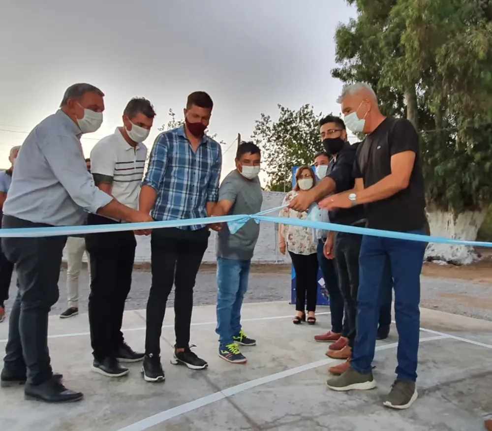 El Club Sociedad Sportiva La Colonia ya tiene su playón polideportivo