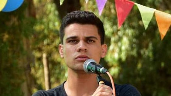 Vega se definió por su director de Deportes