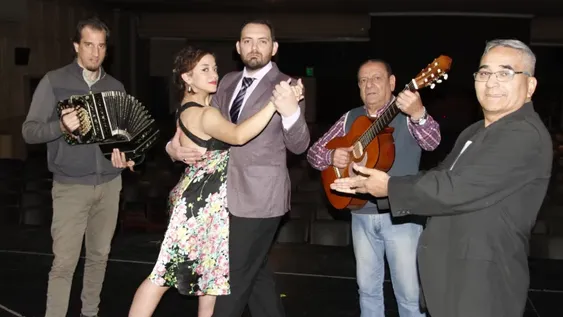 Tango para un homenaje
