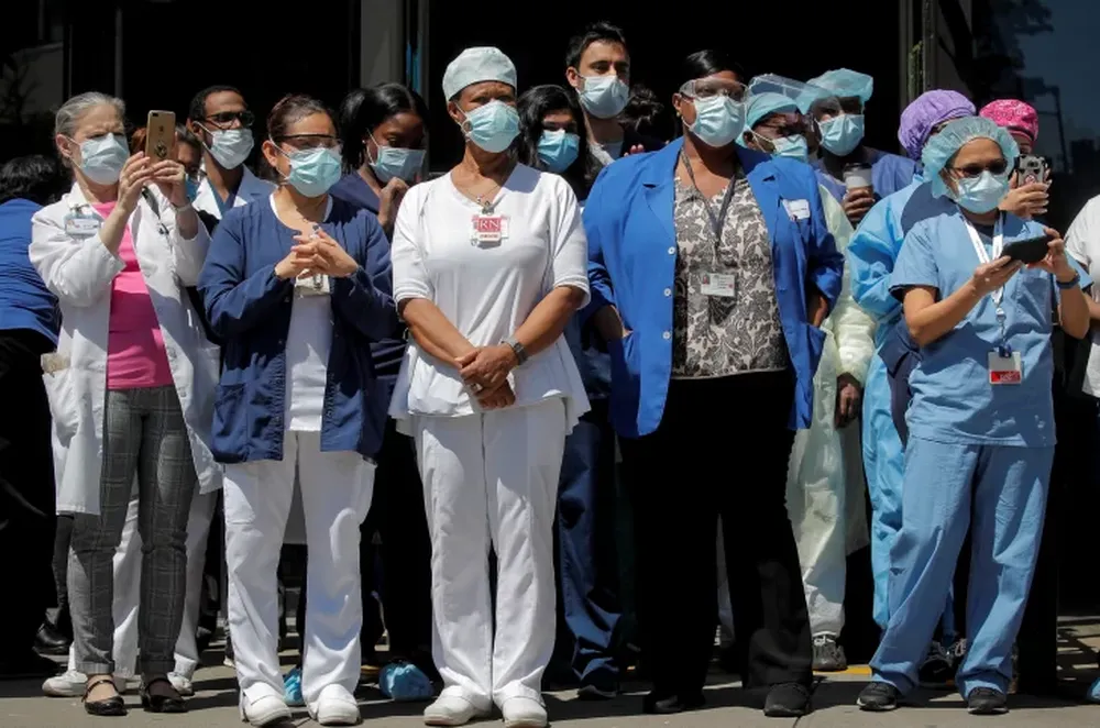 Los contagios en EEUU no dejan de crecer: 65.305 casos nuevos en un día