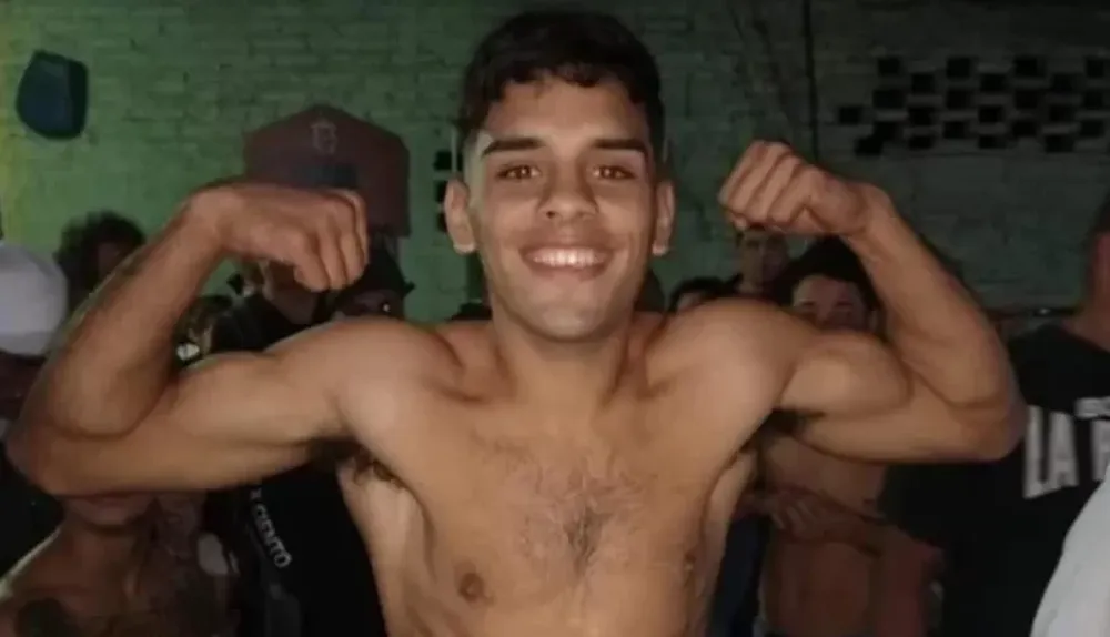 Asesinaron de una puñalada en el corazón a una joven promesa del boxeo
