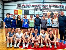 Binacionales. Las chicas del básquetbol de San Juan pulen los detalles para la competencia del mes próximo en Mendoza.