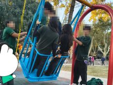 Mal uso de los juegos en plaza Aberastain. Mal uso de los juegos en plaza Aberastain.