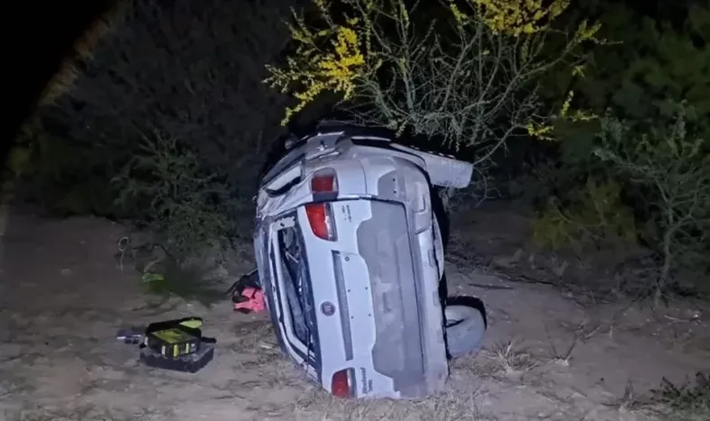 Vuelco en Milagro dejó a una mujer con heridas graves