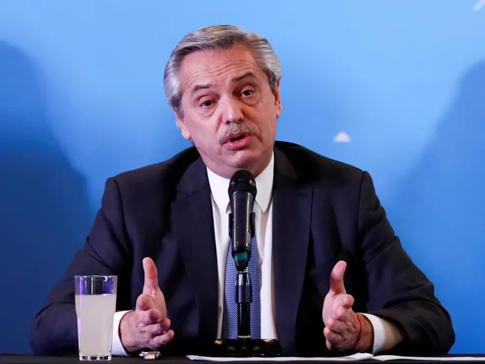 Antes de asumir, Alberto cambió su perfil en Twitter y dijo que “empieza una nueva etapa”