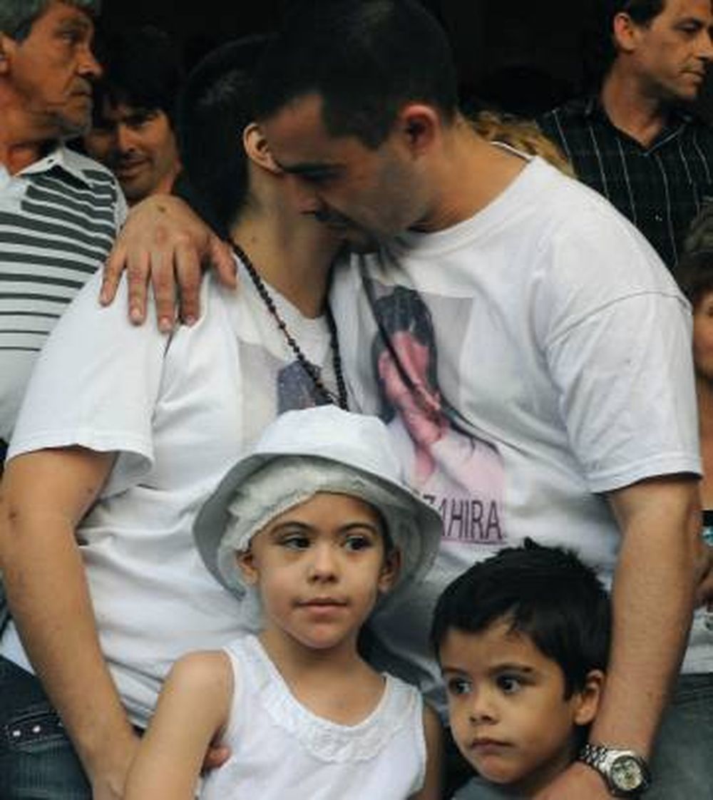 Zahira se recupera en casa