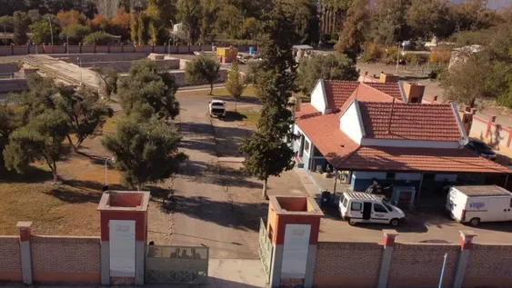 CONSUMO EXCESIVO. La planta funciona al 100% todos los días y a veces no da abasto, a pesar de que está calculada para el doble de la población actual de Jáchal, por el derroche.