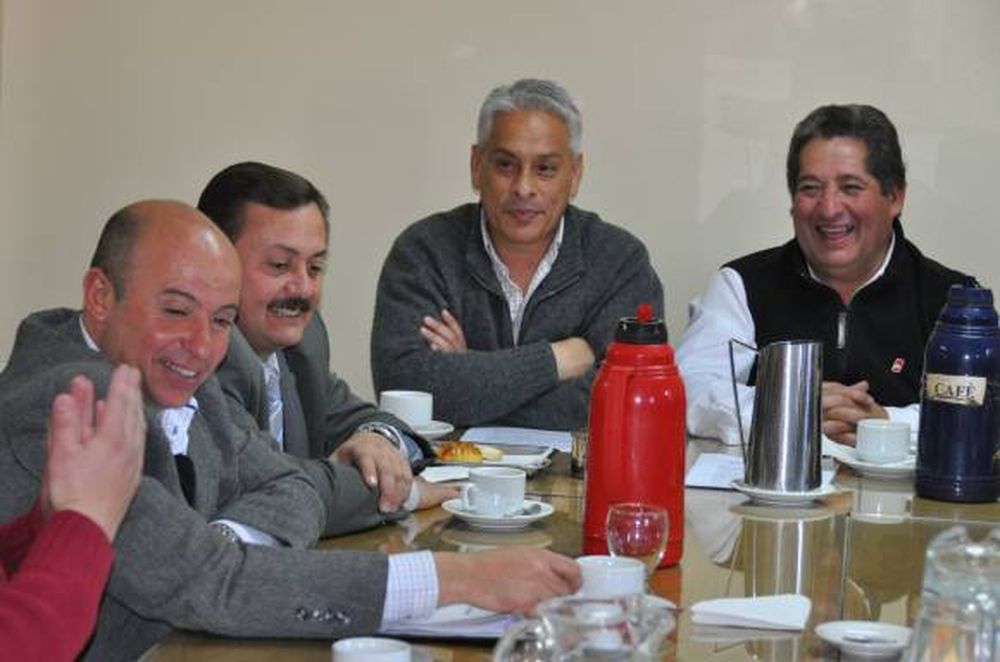 Una figura cercana a Uñac presidirá el bloque oficialista