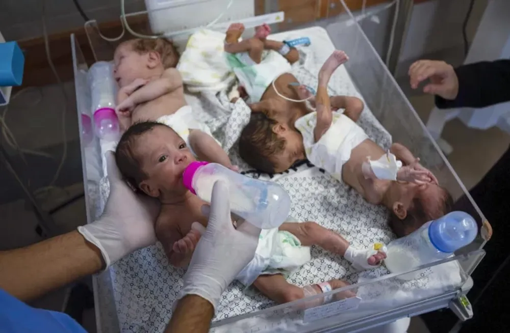 SEGÚN UNICEF en la Franja de Gaza hay más de 5.800 niños con diagnóstico de desnutrtición y de ellos más de 1.000 tienen desnutrición aguda grave.