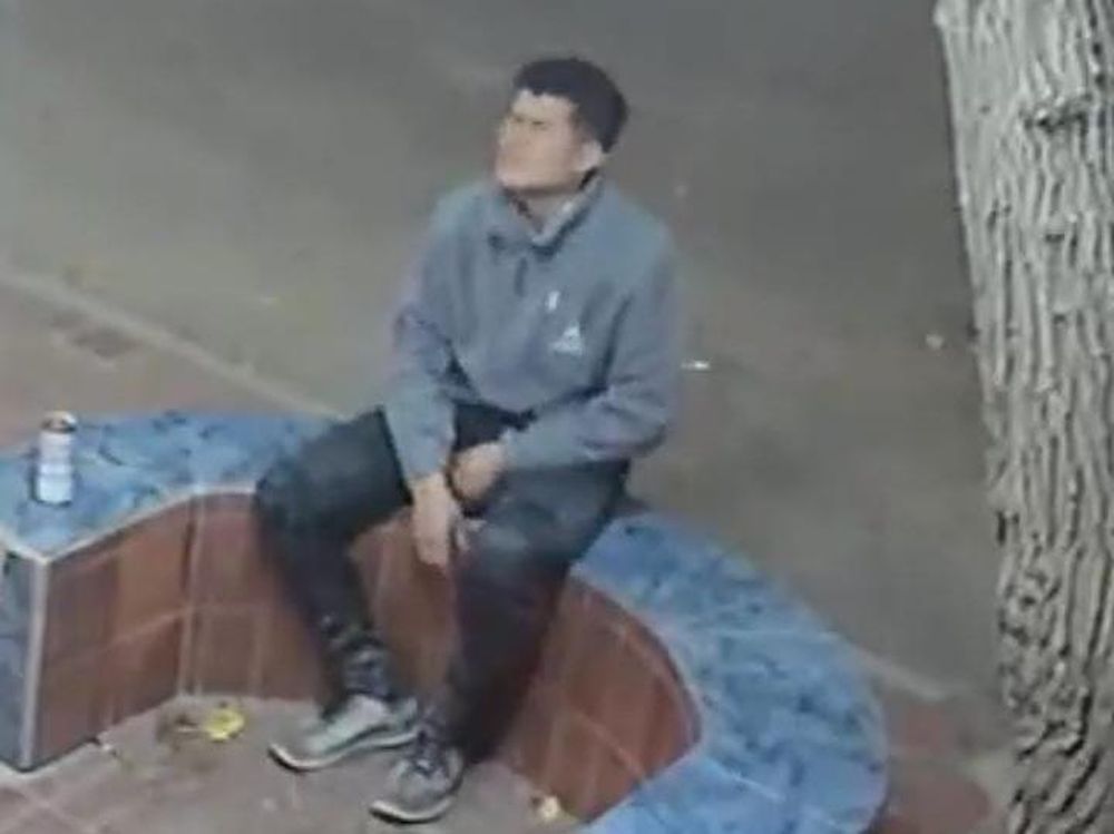 Cayó el colombiano que apuñaló a una mujer: lo encontraron con la bici que le robó a la víctima