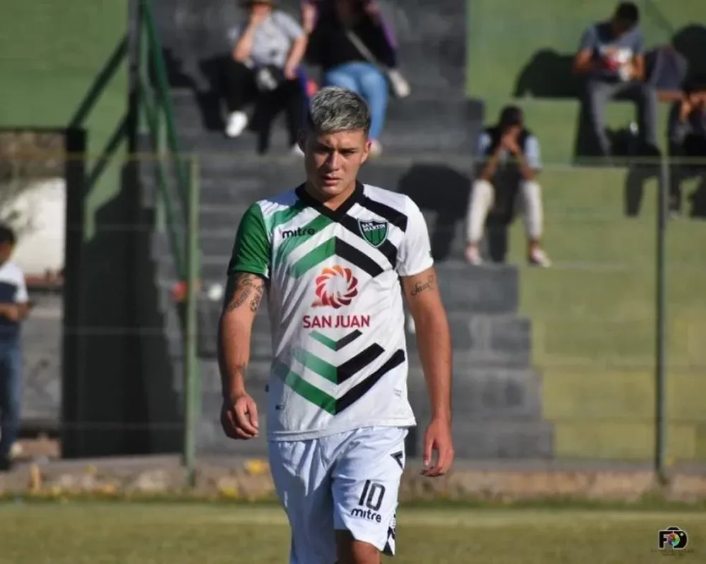 Nahuel Tejada, el pibe que quiere triunfar en San Martín para homenajear a sus abuelos