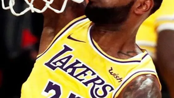 LeBron se sale de la vaina