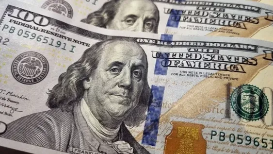 El dólar blue trepó hasta los $474 y en San Juan se negoció a $480