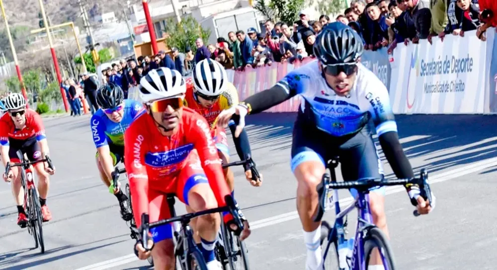 Laureano ganó en Chilecito en una etapa con podio sanjuanino