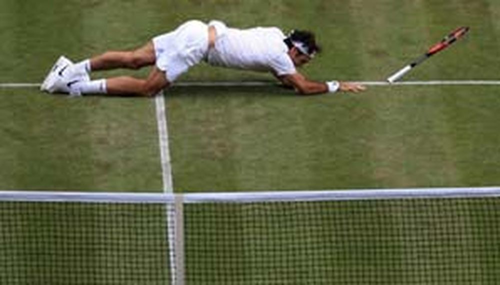 La terrible caída de Federer