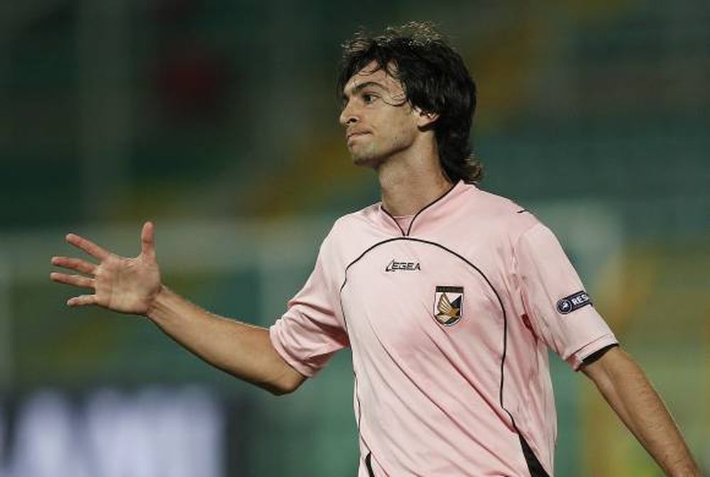 Pastore y Palacio, goleadores