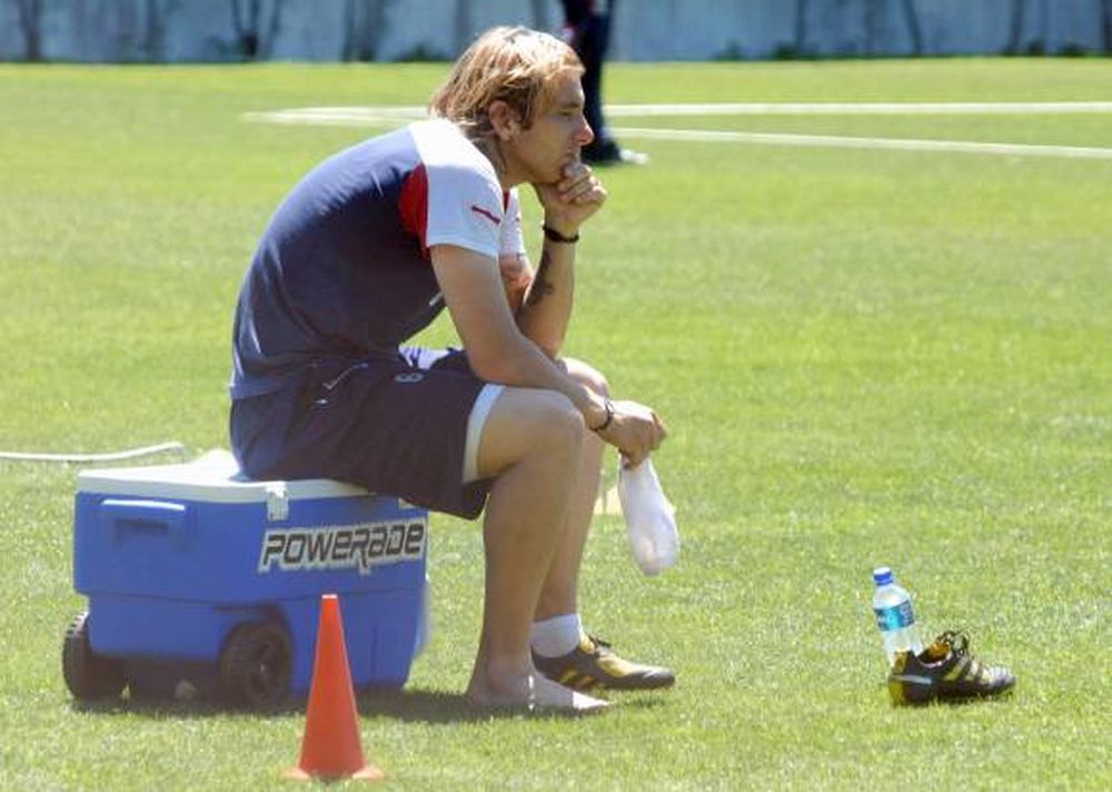 Bottinelli, afuera  por un desgarro