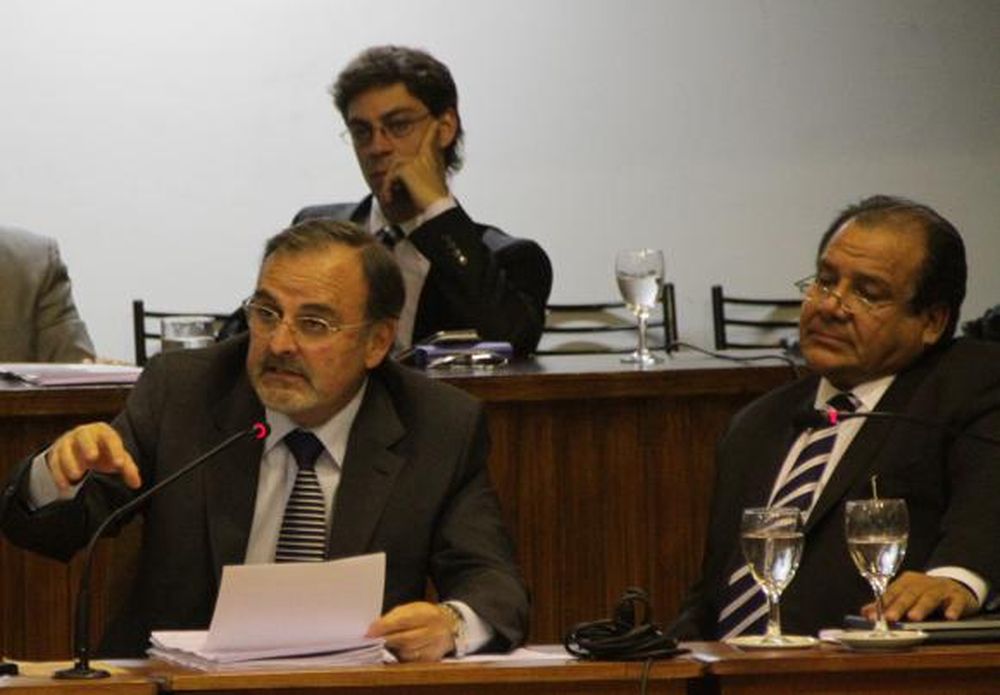 Rechazaron otro recurso de Macchi por su remoción