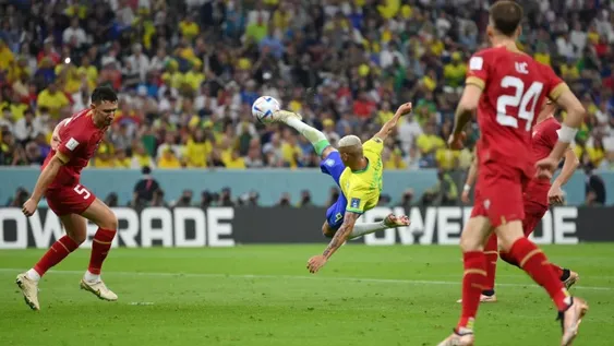 Brasil tuvo un gran debut y venció a Serbia de la mano de Richarlison