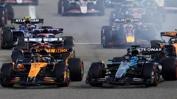 En la largada es cuando (Russell) estuvo más cerca de Piastri.