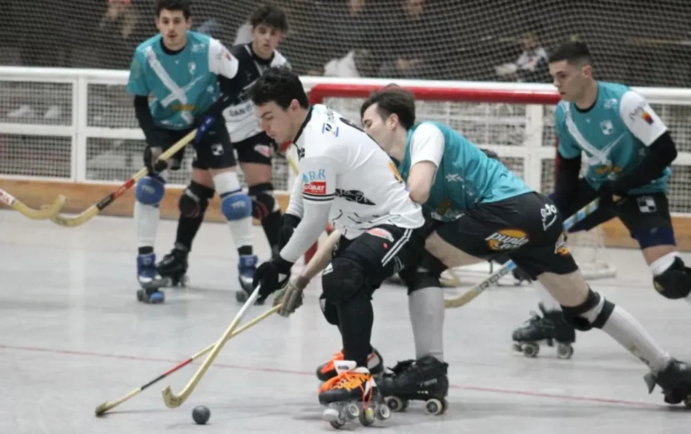 Lomas puede alejarse un poco más en la punta