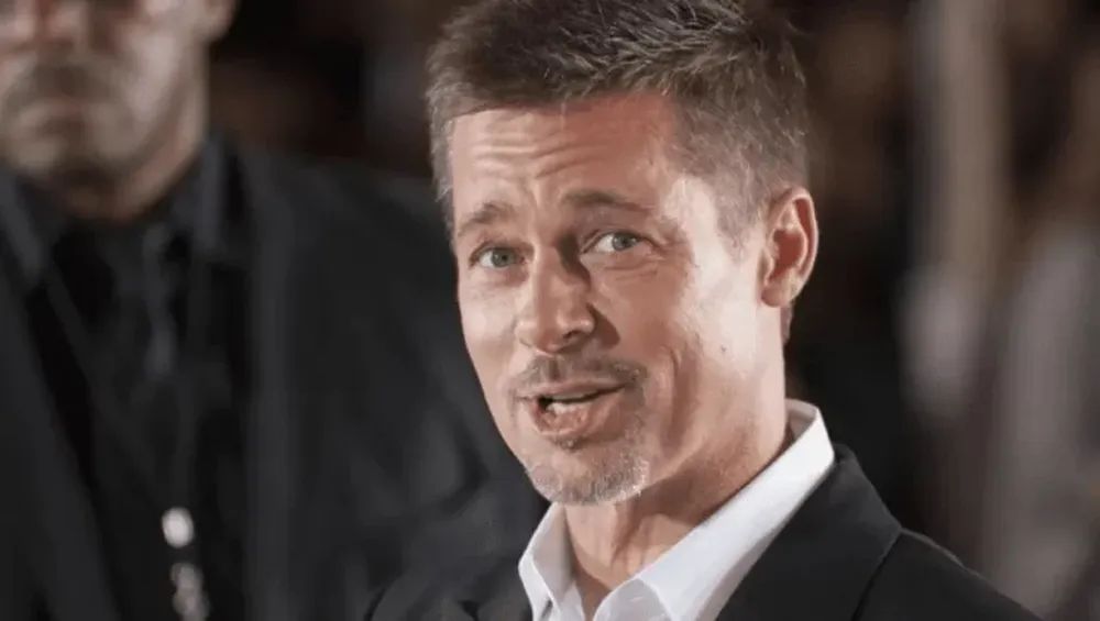 Joven argentino es furor en las redes por su increíble parecido a Brad Pitt