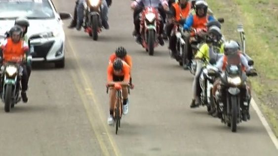 Robin Carpenter se anotó primero en la segunda meta sprint