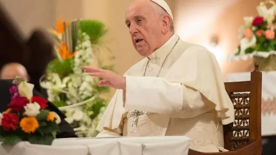 Francisco pidió a Irán y EEUU “evitar el aumento de la confrontación”