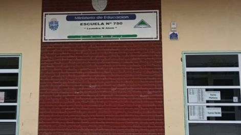 Investigan a un docente por acoso.