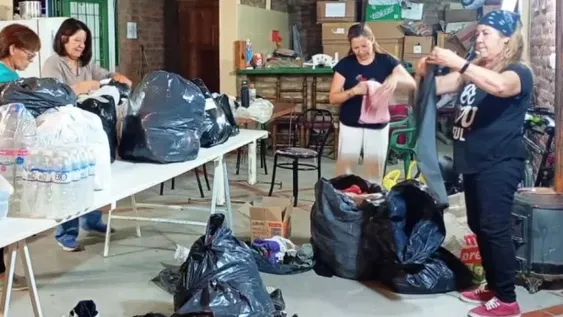 HIZO PUNTA. Cáritas San Juan arrancó el fin de semana pasado con la campaña de ayuda para Jáchal. Ahora distribuirá las donaciones, mientras continúa recibiendo colaboraciones.