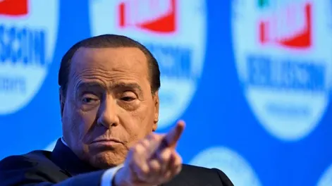 Silvio Berlusconi tiene leucemia y empezó quimioterapia, según la prensa italiana