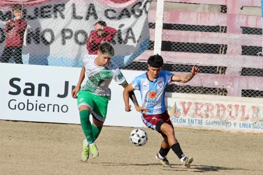 Apertura del fútbol sanjuanino: se programó la decimoquinta y antepenúltima fecha del certamen. Desamparados-Alianza, el atractivo.