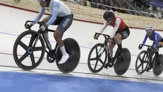 Aguirre no pudo con la lógica