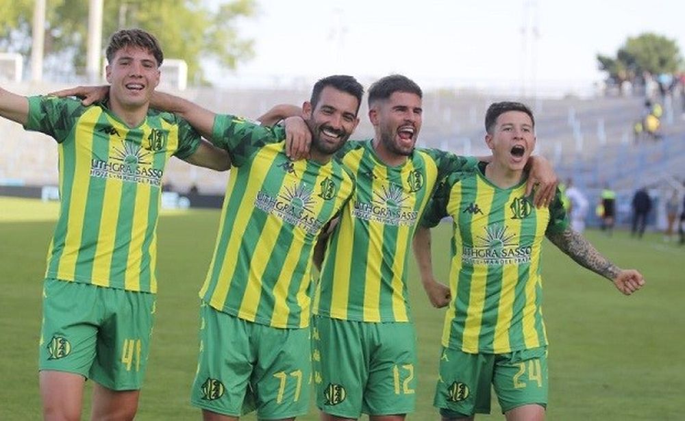 Aldosivi y Sarmiento salieron victoriosos en el inicio del lunes