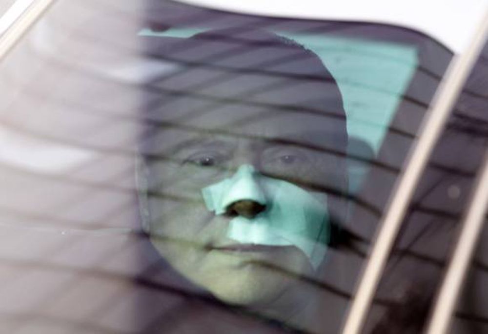 Berlusconi está de alta