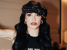sorpresa frente al congreso: lali esposito fue camuflada a la marcha contra la ley de tierras y las fotos se viralizaron