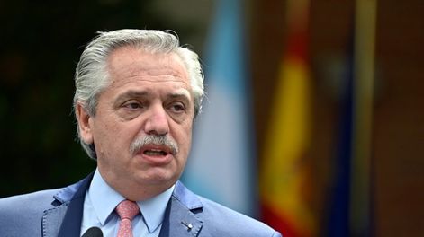 Fernández, a la oposición: “No les pido que me ayuden, les pido que se callen”