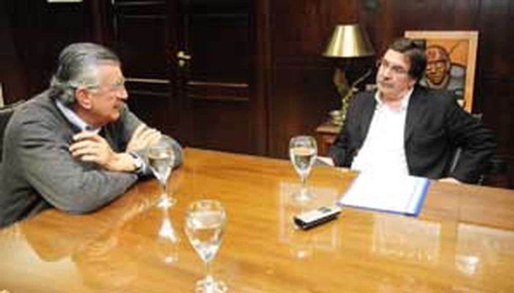 Gioja recibió al ministro Sileoni