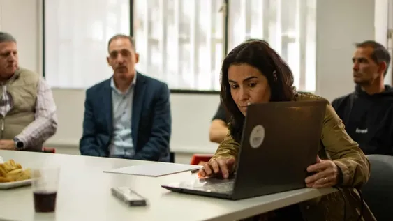 Con autoridades de la Secretaría de Ciencia, Tecnología e Innovación y de la Fundación Incubadora de empresas de la Universidad Nacional de Córdoba, se puso en marcha la segunda etapa del proceso de preincubación de emprendimientos de base tecnológica/científica.