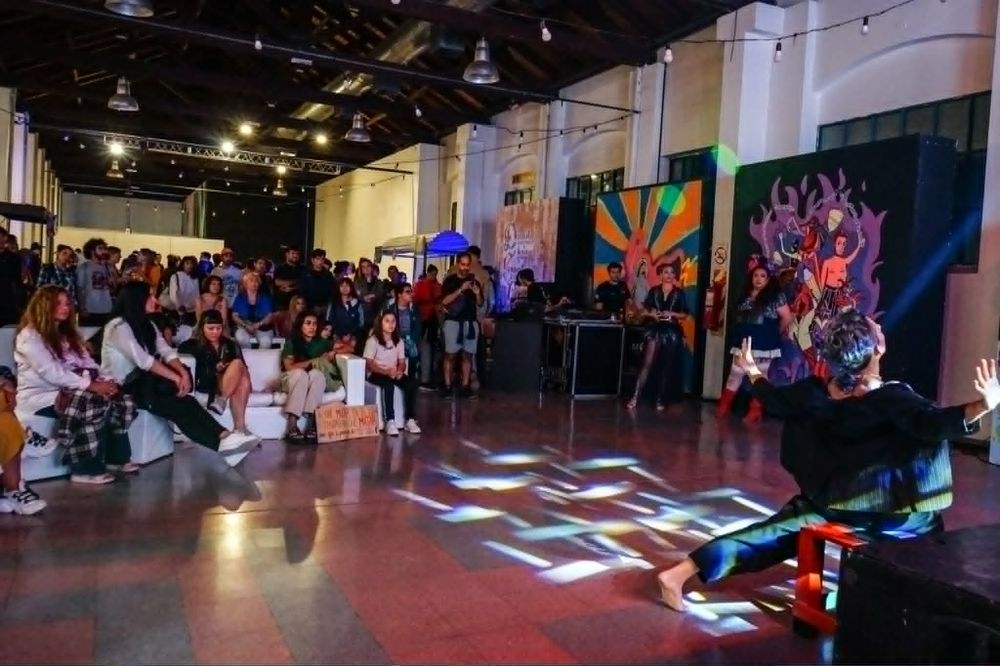 Una propuesta artística integral y feria de emprendedoras serán los ejes del festejo en el Centro Cultural Conte Grand