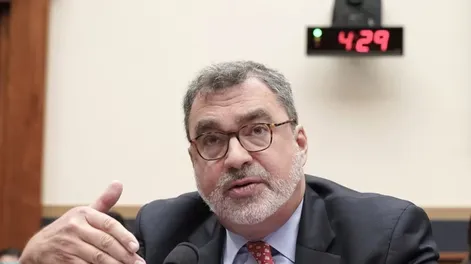 MARK HETFIELD, presidente del grupo de reasentamiento de refugiados HIAS, defendió los acuerdos globales existentes que garantizan que las personas nunca sean objeto de persecución.